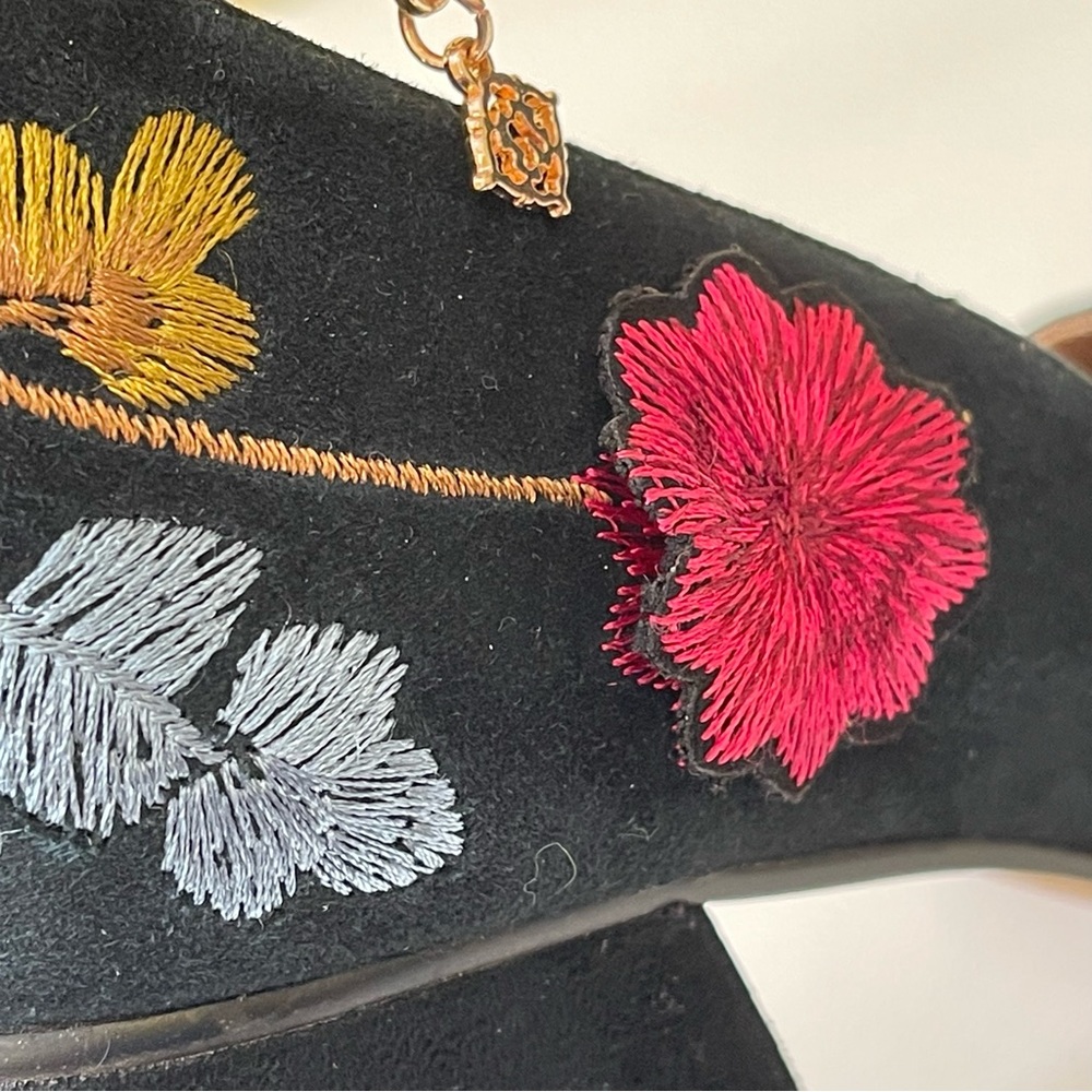Nanette Lepore Martina Suede Block Sandal Embroidered Ankle Strap Sandal - Picture 2 of 14